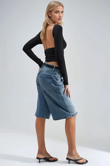 Slim Fit Crop-Bluse mit Rücken-Detail - Image 5