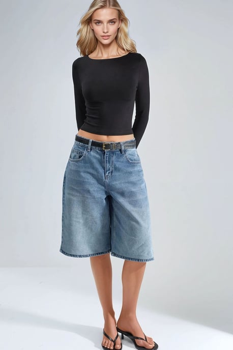 Slim Fit Crop-Bluse mit Rücken-Detail - Image 6
