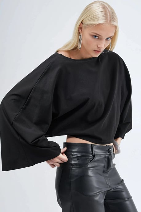 Lässige Bluse mit weiter Bootsausschnitt - Image 5
