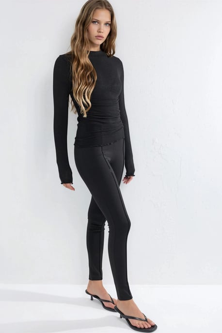 Langärmlige Slim-Fit Bluse - Image 5