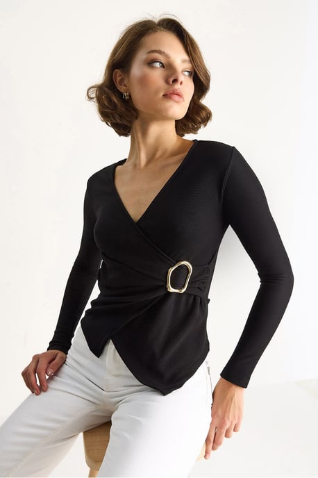Doppelt knöpfbare Bluse mit Zubehördetail - Image 3