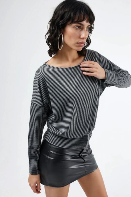 Gestreifte Bootsausschnitt-Bluse - Image 2