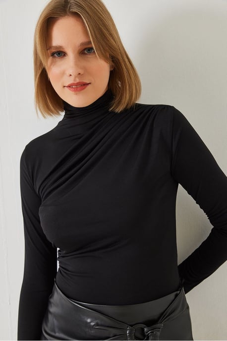 Taillierte Rollkragenbluse mit Rüschendetails - Image 2