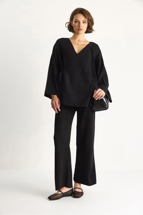 Doppelreihige Krawattenbluse und weite Hosen-Set - Image 2
