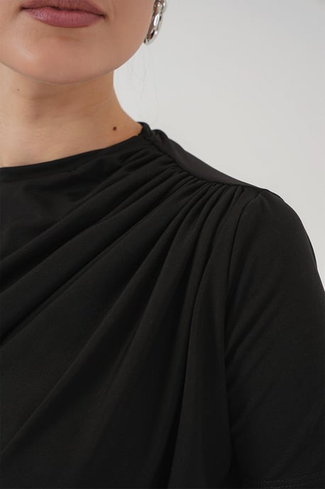 Bluse mit taillierter Passform und Rüschendetail mit Rundhalsausschnitt - Image 5