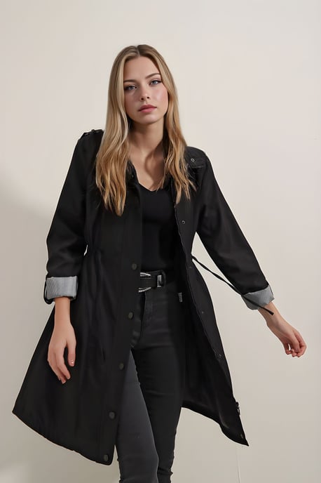 Langer Trenchcoat mit Schal-kragen und Knöpfen - Image 3