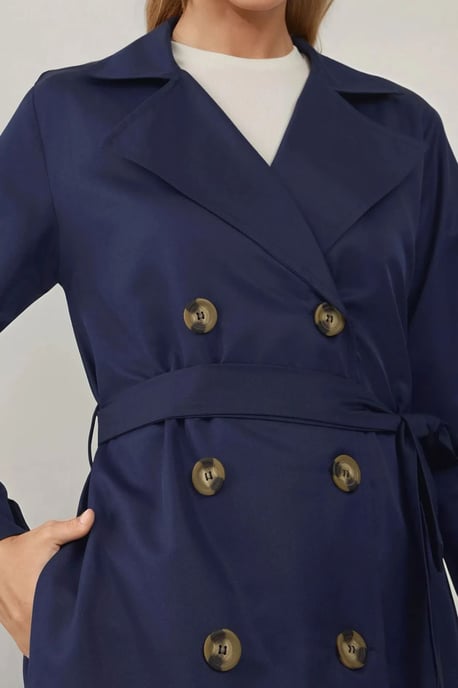 Doppelt knöpfbarer elastischer Trenchcoat - Image 6