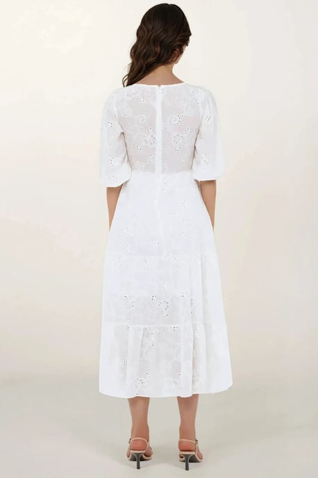 Gesticktes Sweetheart-Ausschnitt, gestuftes Maxikleid mit Puffärmel - Image 4