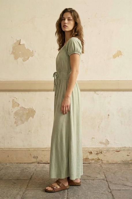 Maxikleid mit quadratischer Halslinie und Bindegürtel - Image 2