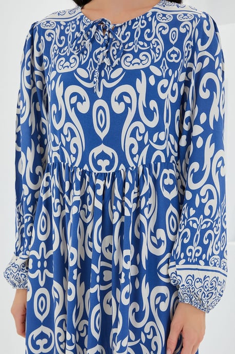 Muster Maxi-Kleid mit Bindeband - Image 4