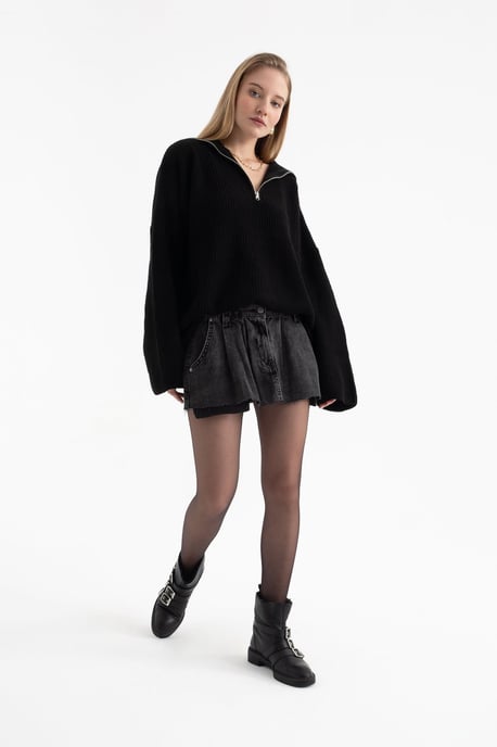 V-Ausschnitt Pullover mit Reißverschluss - Image 4