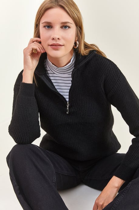 Übergröße Texturiertes Strickpullover mit Reißverschlusskragen - Image 2