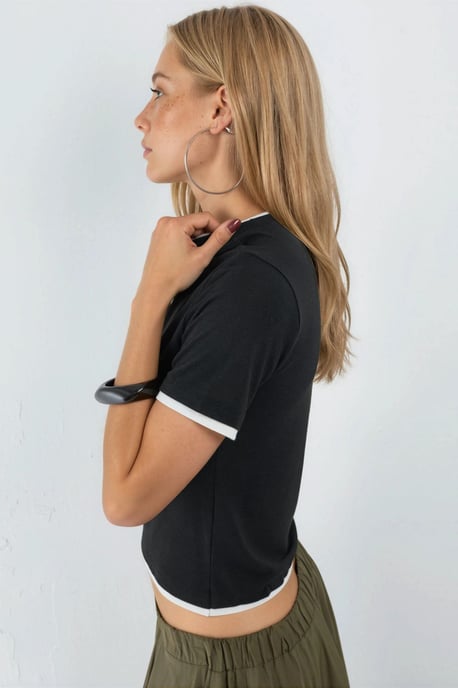 Farbblockiertes Rundhalsausschnitt T-Shirt - Image 2