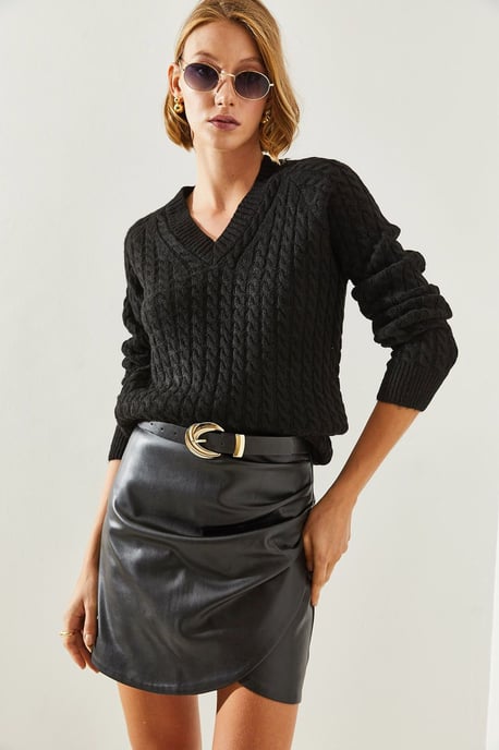 Strukturierter V-Ausschnitt Enganliegender Strickpullover - Image 3