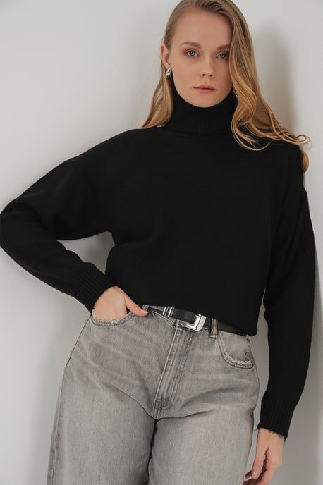 Übergroßer gerippter Rollkragenpullover - Image 4