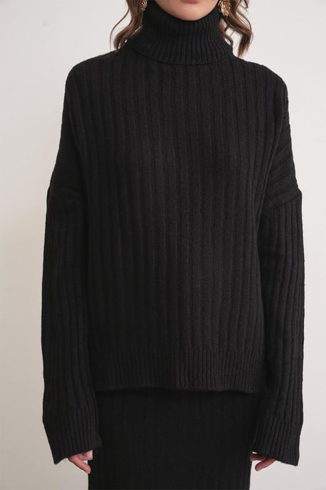 Oversized gerippter Rollkragenpullover - Image 5