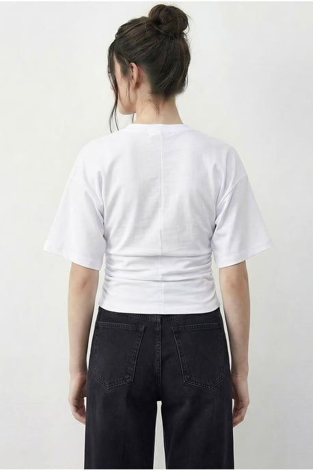 Regulär geschnittenes Rundhals-T-Shirt - Image 6