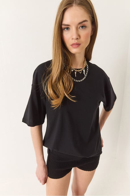 Entspanntes Fit Crew-Neck Baumwoll-T-Shirt mit Schlitz - Image 2