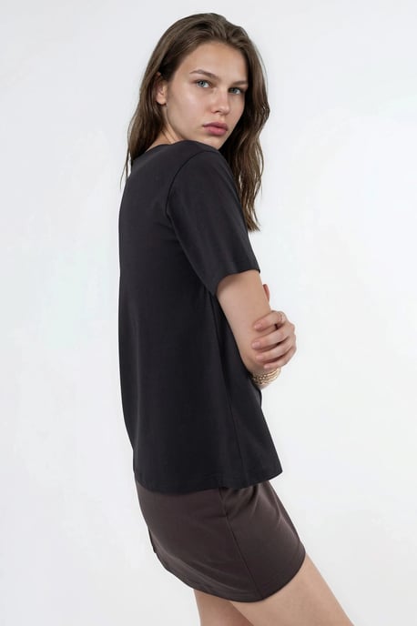 V-Ausschnitt Unifarben Strick-T-Shirt - Image 2