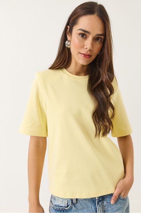 Gepolstertes Rundhals-T-Shirt - Image 2