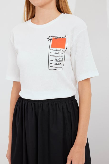 Bedrucktes Rundhals T-Shirt mit kurzen Ärmeln - Image 4