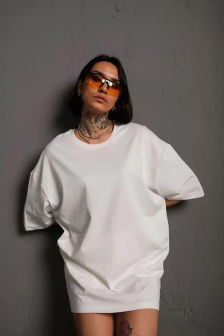 Übergroßes Langarm T-Shirt mit Rundhalsausschnitt - Image 2