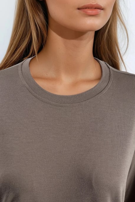 Übergroßes Rundhals-Ripp-T-Shirt - Image 4