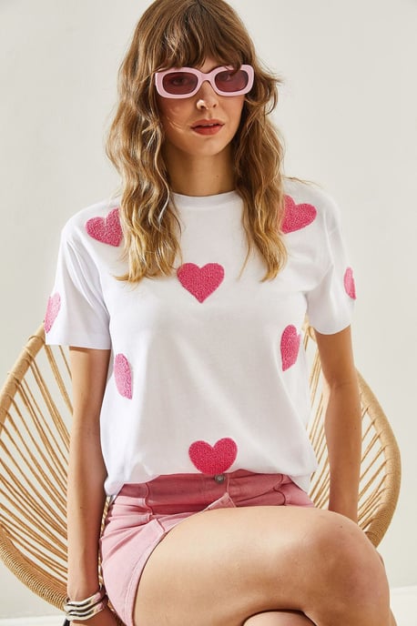 Herz-Muster besticktes Rundhals-T-Shirt - Image 2