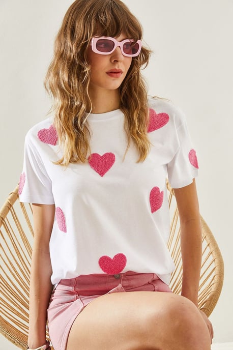 Herz-Muster besticktes Rundhals-T-Shirt - Image 4