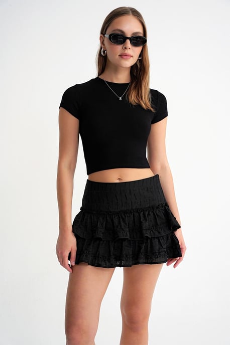 Tailliertes Crop-Strick-T-Shirt - Image 2