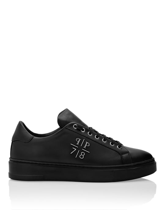 Sneaker - Image 3