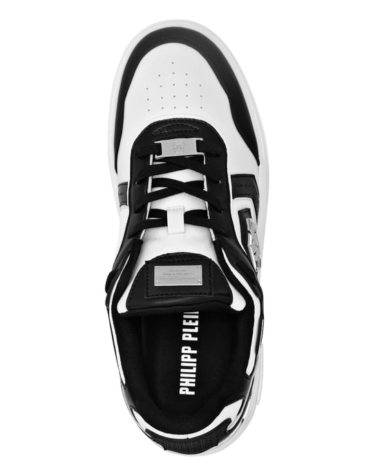 Sneaker Predator - Image 2