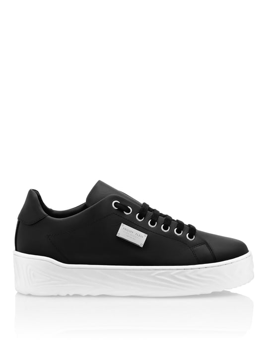 Sneaker - Image 3