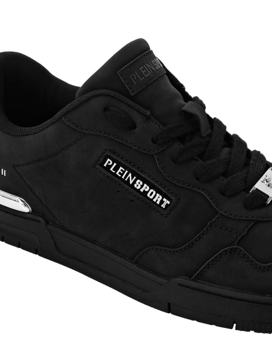 Sneaker - Image 2