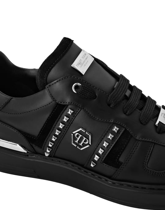 Lo-Top Turnschuhe - Image 2