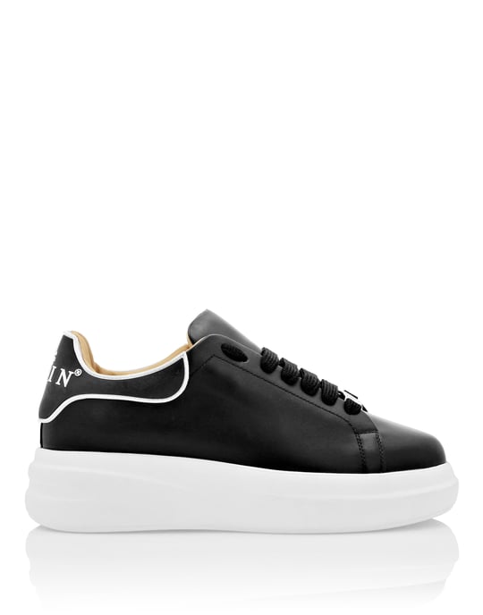 Sneaker - Image 3