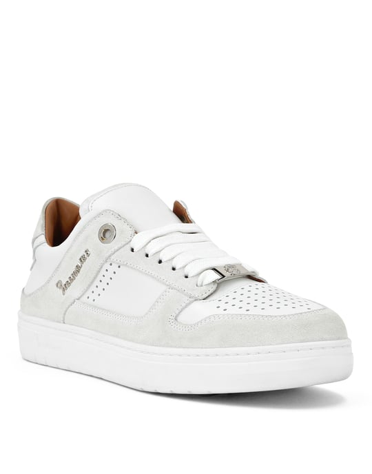 Sneaker - Image 1