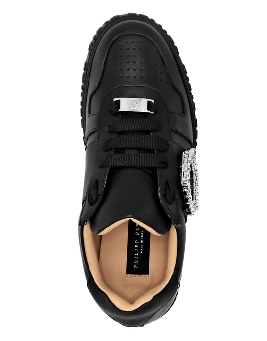 Sneaker - Image 2