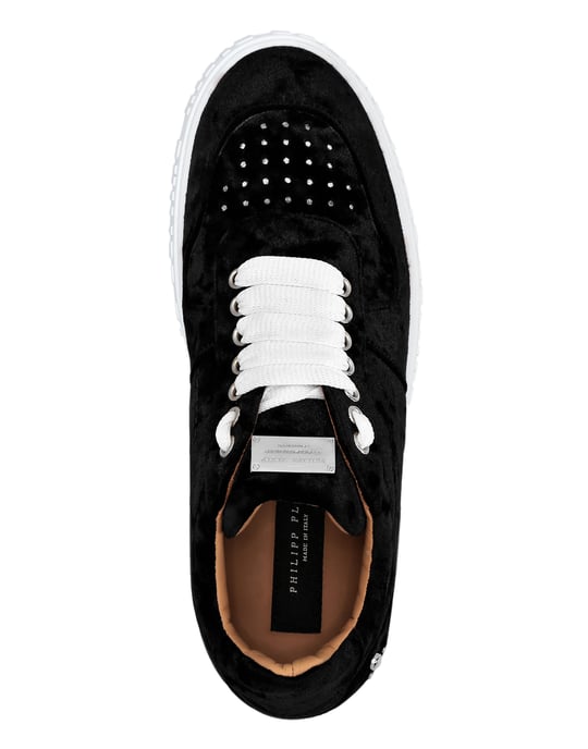 Sneaker - Image 2