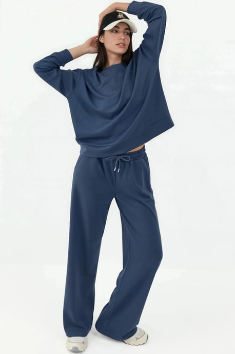 Modal Touch Basic Sweatshirt - Image 3