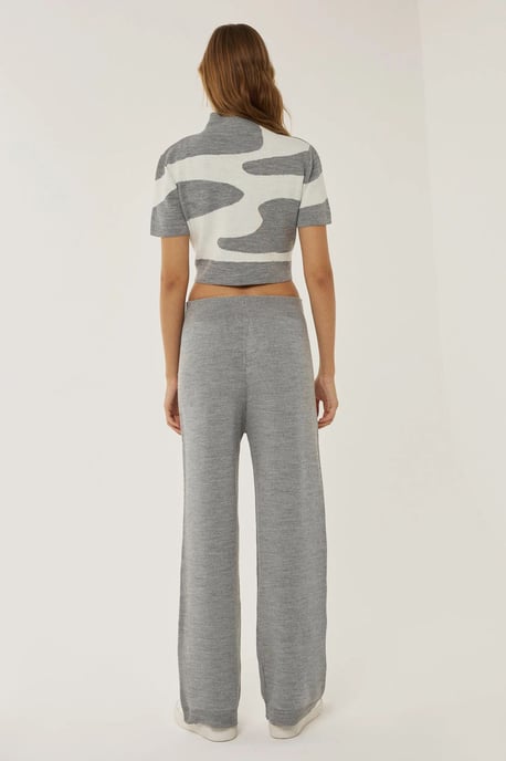 Hoch taillierte weite Strickhose - Image 4