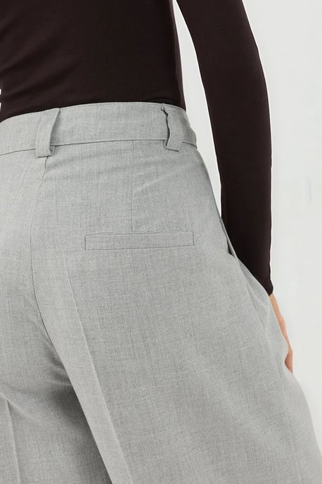 Hochtaillierte Palazzo-weitbeinige Hose - Image 4