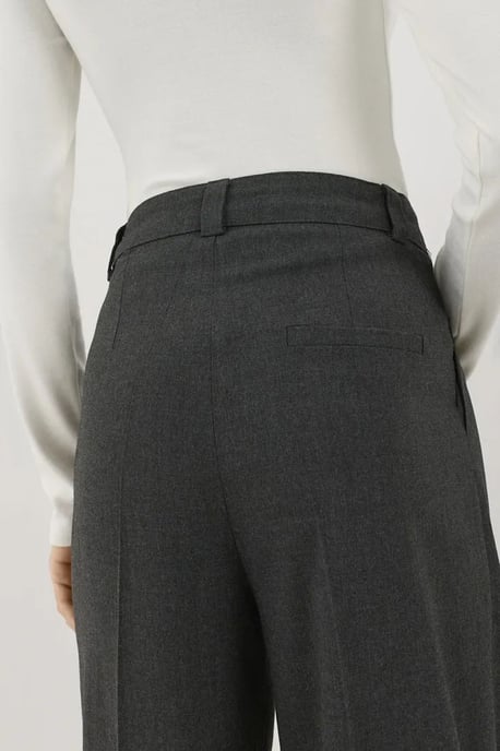 Hochtaillierte Palazzo-Hosen mit weitem Bein - Image 6