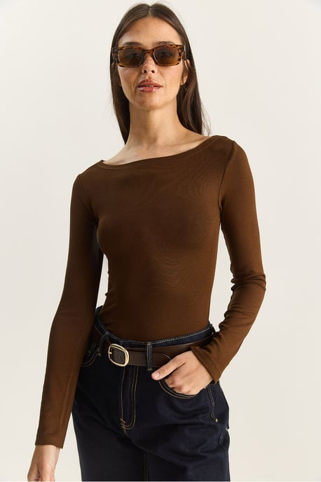 Figurbetontes Basic-Top - Image 2