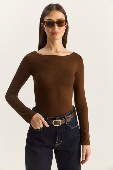 Figurbetontes Basic-Top - Image 5