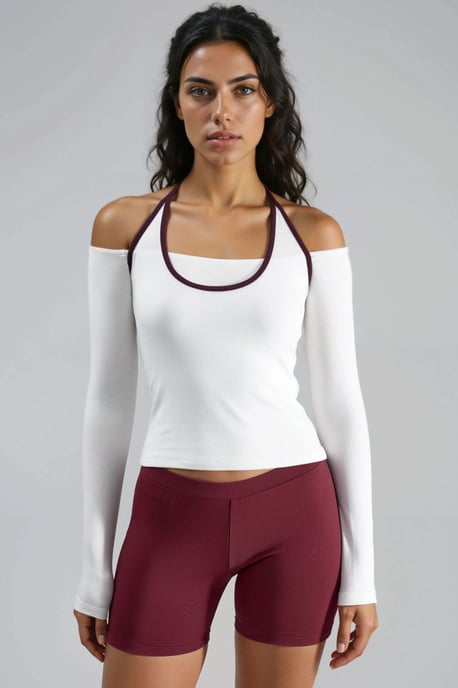 Schlanke Strickbluse mit U-Ausschnitt und Kontrastbesatz - Image 1