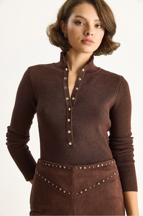 Taillierte Langarm-Strickbluse mit Druckknopfverschluss - Image 4