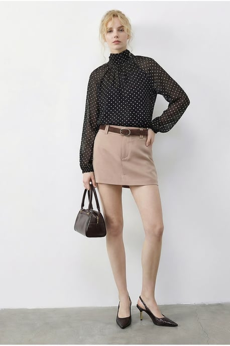 Pünktchen-Turtleneck-Chiffonbluse - Image 2