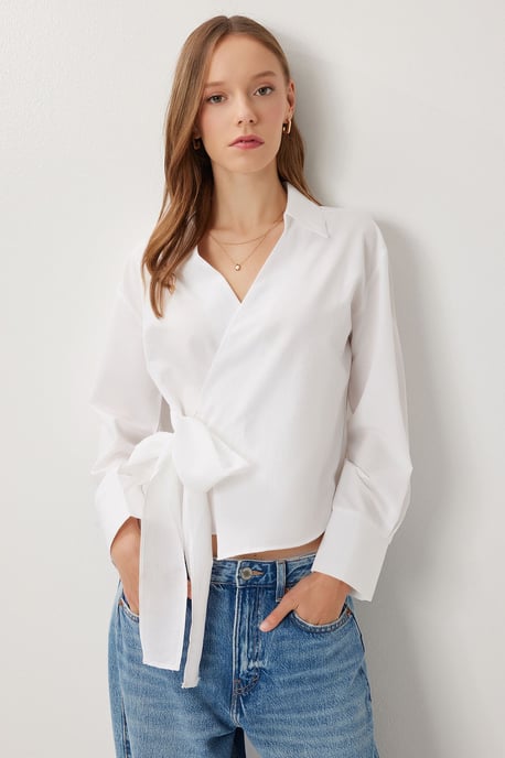 Doppelt gefütterte Popeline-Bluse mit Bindegürtel - Image 2