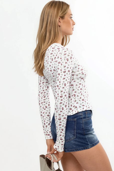 Blumenribbed Crop-Bluse mit Knopfverschluss - Image 5